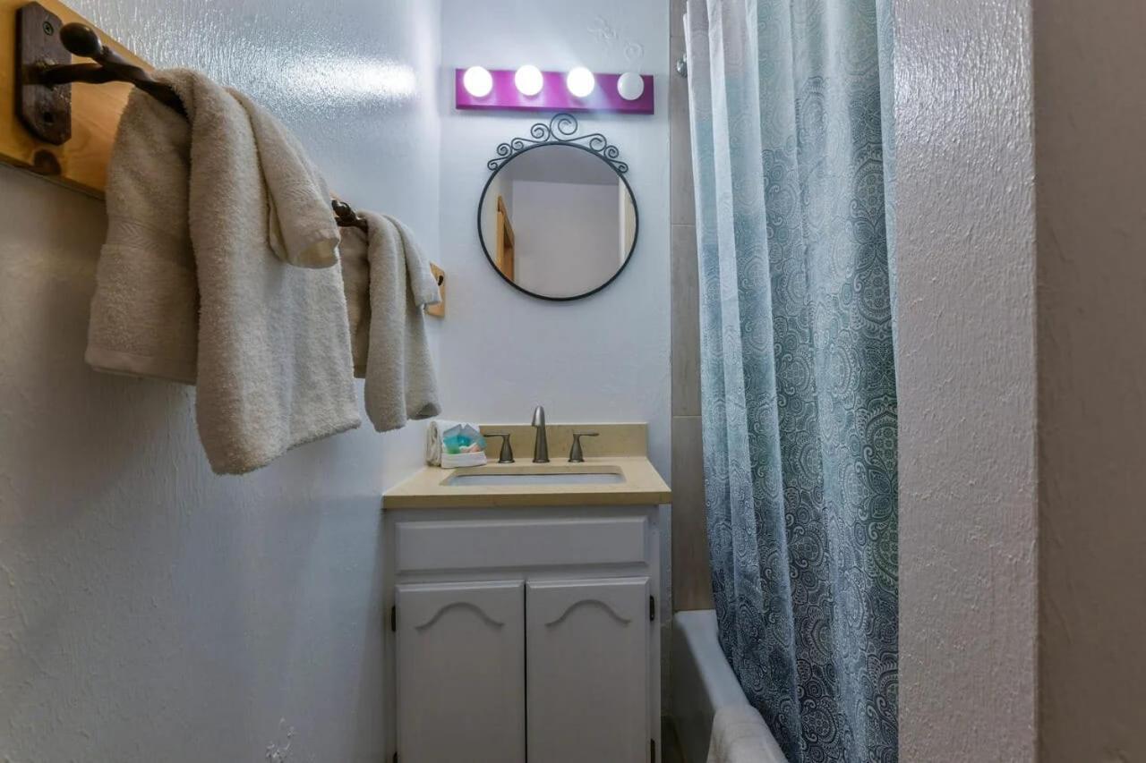 Charming 2 Bedroom Near Downtown - Rose Tree 1 Moab Buitenkant foto