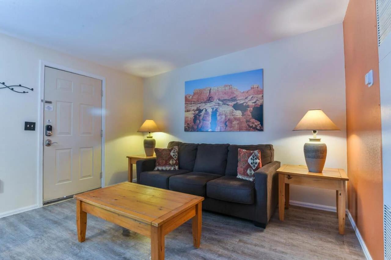 Charming 2 Bedroom Near Downtown - Rose Tree 1 Moab Buitenkant foto