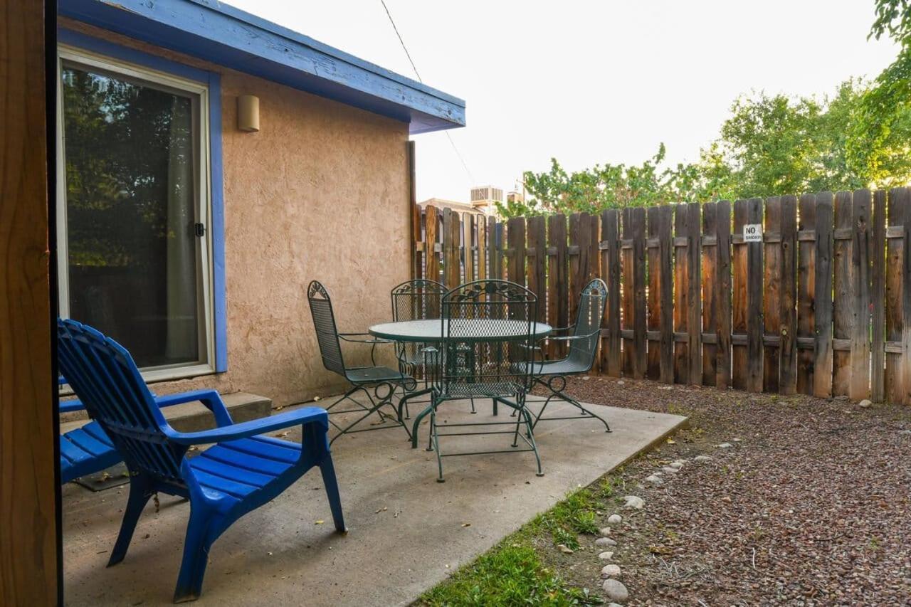 Charming 2 Bedroom Near Downtown - Rose Tree 1 Moab Buitenkant foto