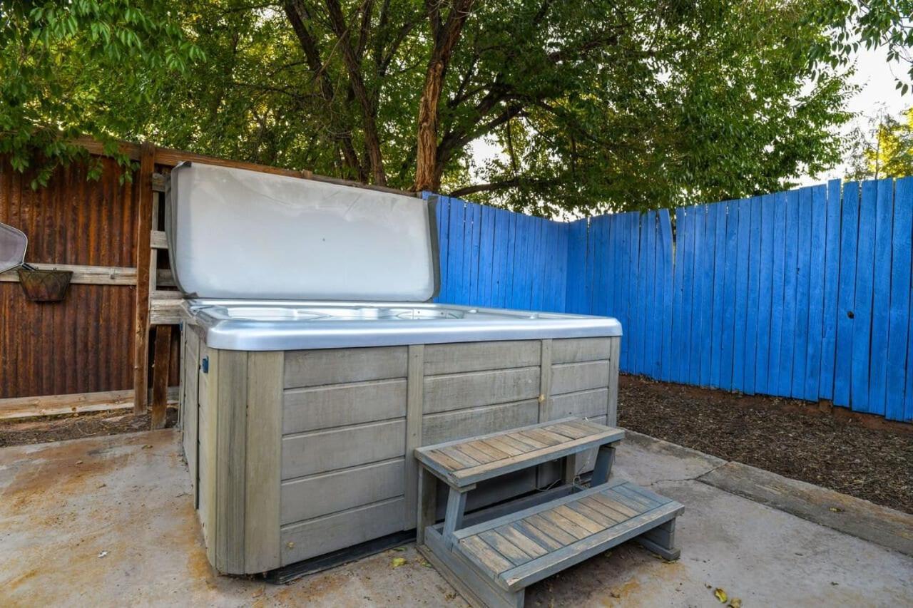 Charming 2 Bedroom Near Downtown - Rose Tree 1 Moab Buitenkant foto