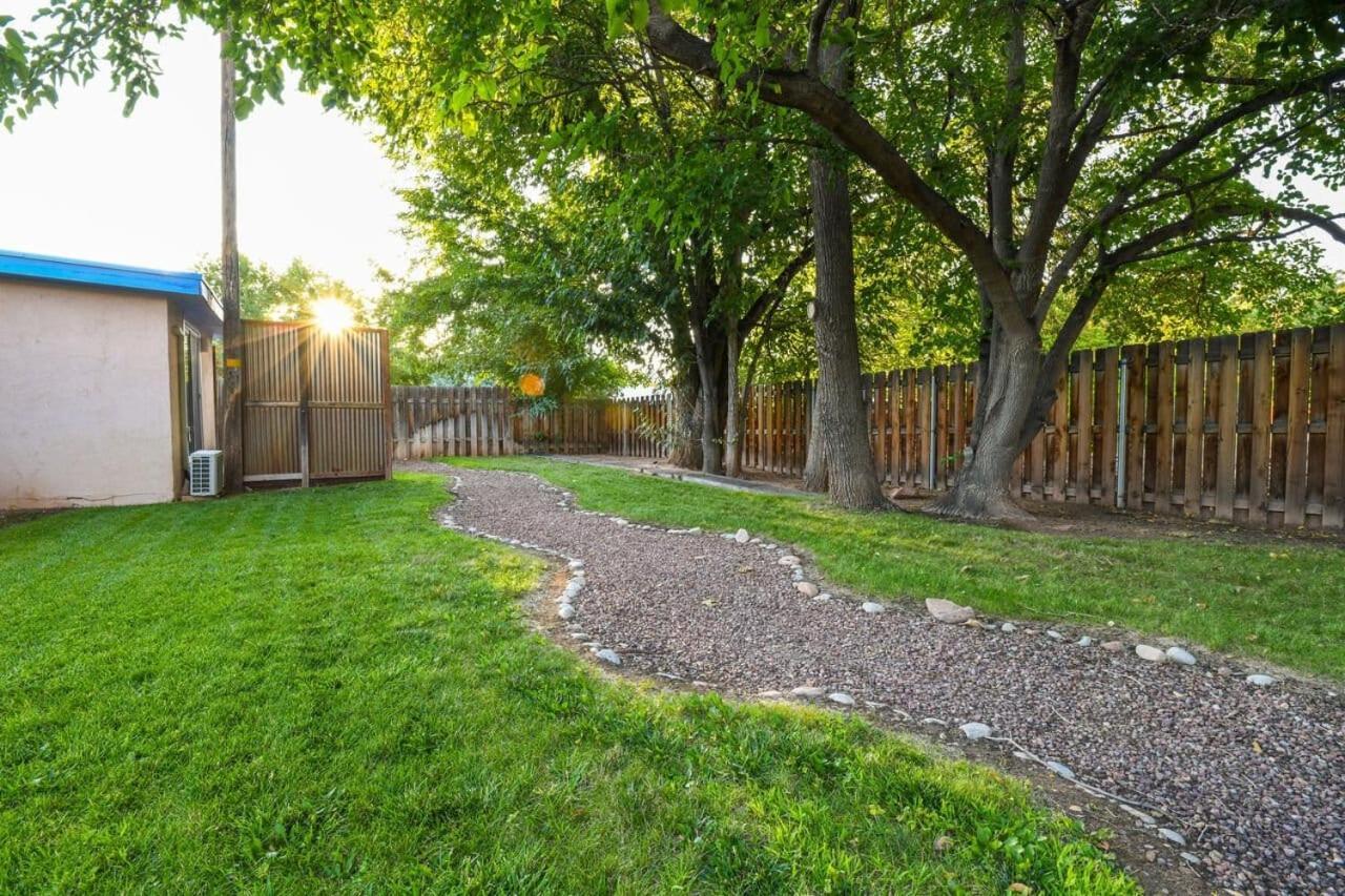 Charming 2 Bedroom Near Downtown - Rose Tree 1 Moab Buitenkant foto